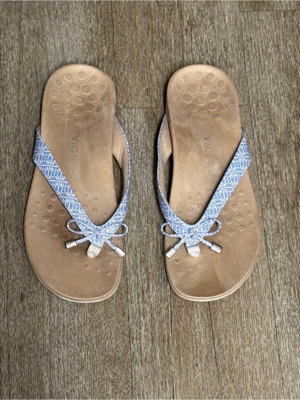VIONIC BELLA THONG SANDALS SIZE 11
